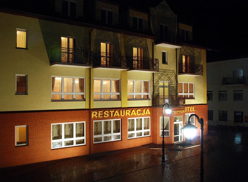 Secession Hotel Leczna Bagian luar foto